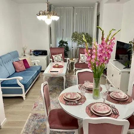 Crystal Rose - Center Apartment Skopje